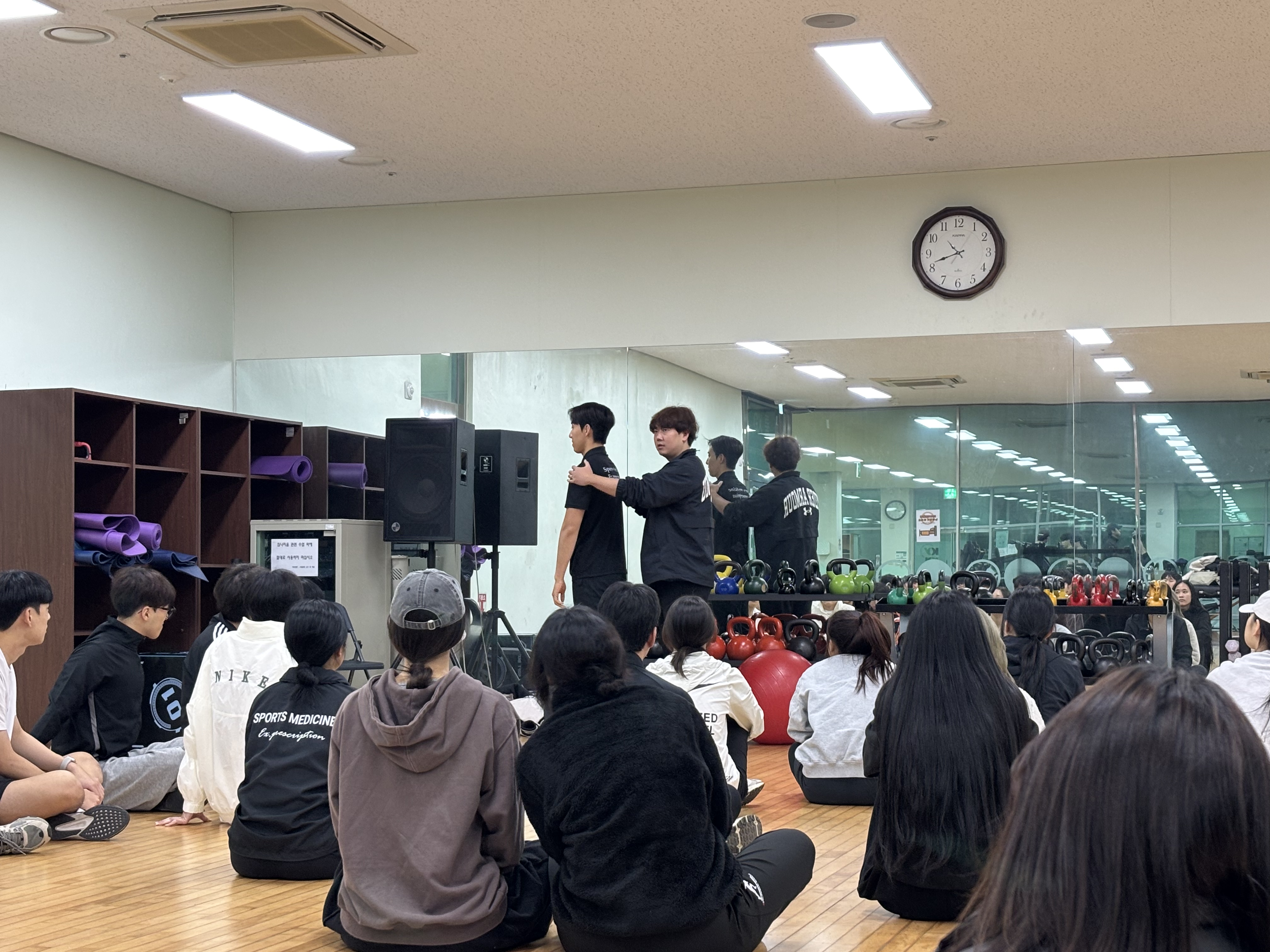 썸네일 사진